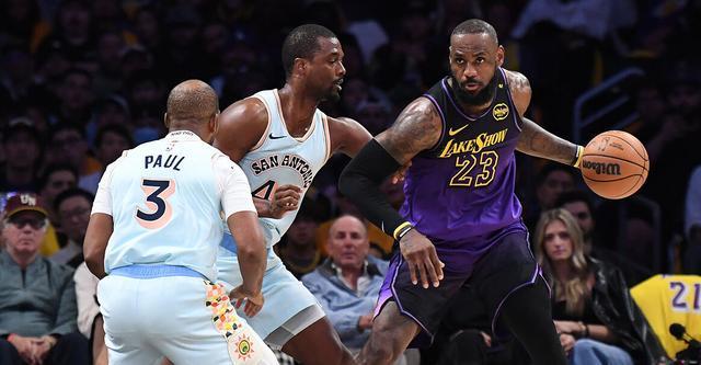 历史第一!詹姆斯与NBA历史上35.6%的球员同场竞技过